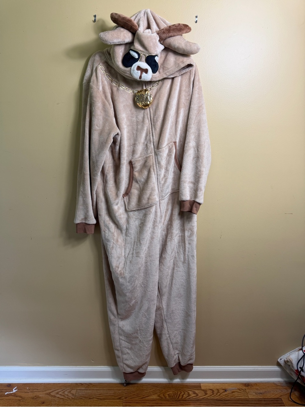 Holiday Time Women’s Goat Cosplay Onesie Pajamas Plush 2X (18W-20W)